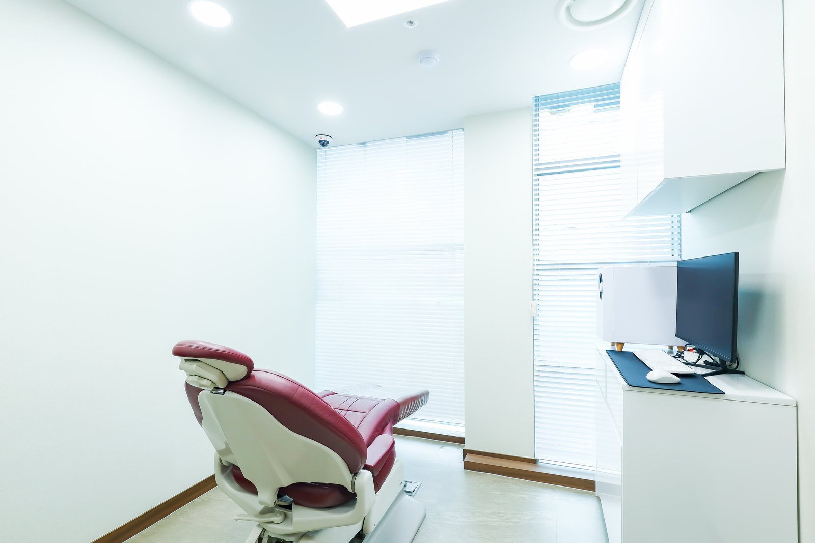Female Hairline Transplant at MONARA Dermatology Clinic